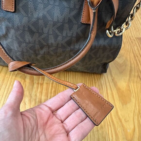 Michael Kors Hamilton Monogram Lock Gold Chain Bag Signature Large Satchel Purse - Picture 4 of 16